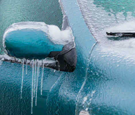 Предпазване на автомобила от заледавяне и замръзване